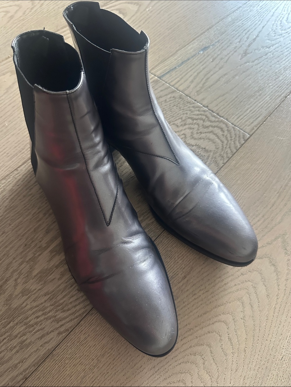 Prada Woman Metallic Grey Leather Chelsea Boots - Sleek Ankle Dress Boots EU 40